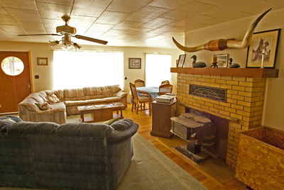 Spacious living great for family or group gatherings.